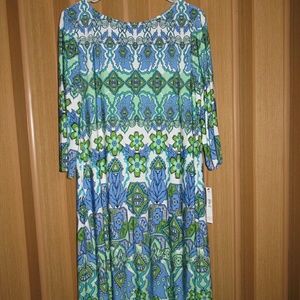 COPY - MAGGY LONDON PRINT DRESS